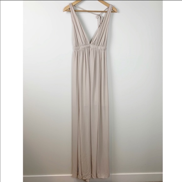 Show me your Mumu Ava Maxi dress in Beige - Picture 2 of 8